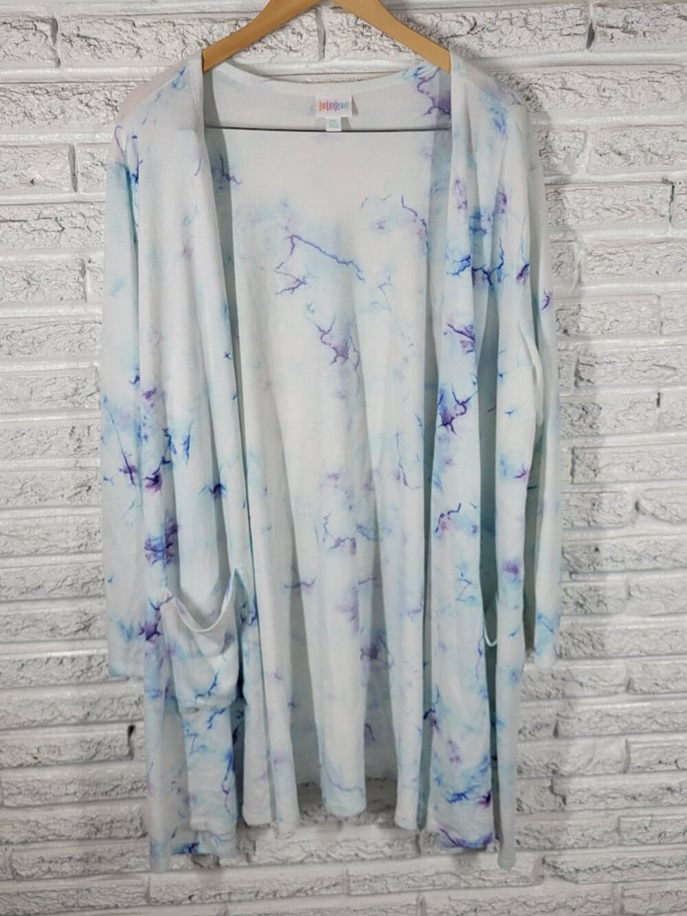LuLaRoe Cardigan 2XL Plus Size Purple Blue Watercolor Open Front WAT107XE
